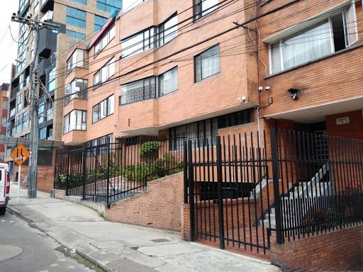 Apartamento en venta Cundinamarca Bogotá Pardo Rubio 94 m2 Habitaciones 3 Baños 2 Garajes 0 Precio $700000000