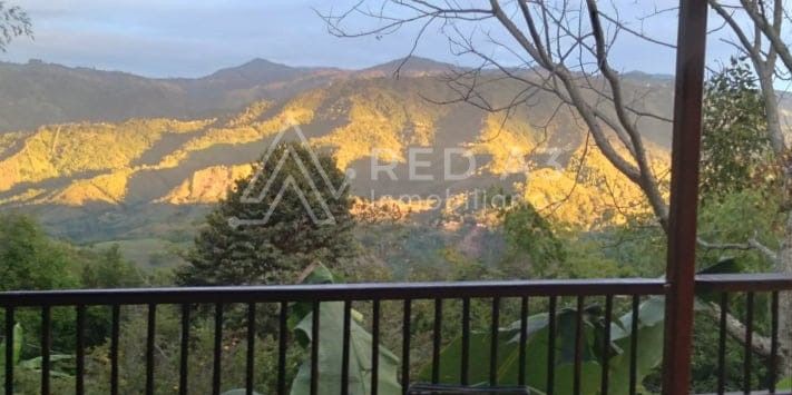 Finca en venta Caldas Belalcázar Otros 170 m2 Habitaciones 4 Baños 2 Garajes 3 Precio $370000000