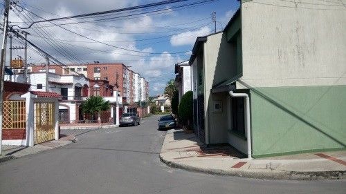 Casa en venta Tolima Ibagué Br Los Parrales 160 m2 Habitaciones 3 Baños 2 Garajes 2 Precio $400000000