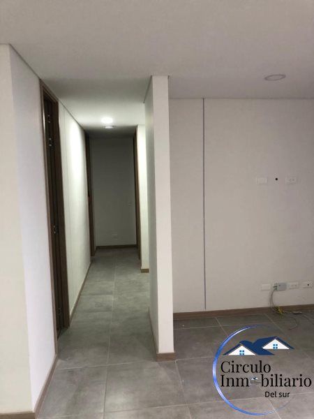 Apartamento en venta Antioquia Envigado El Chinguí 94 m2 Habitaciones 3 Baños 2 Garajes 2 Precio $695000000