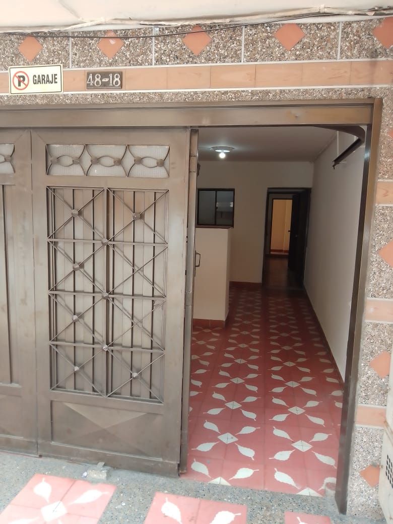 Apartaestudio en arriendo Antioquia Itagüí Los Naranjos 40 m2 Habitaciones 2 Baños 0 Garajes 1 Precio $1100000