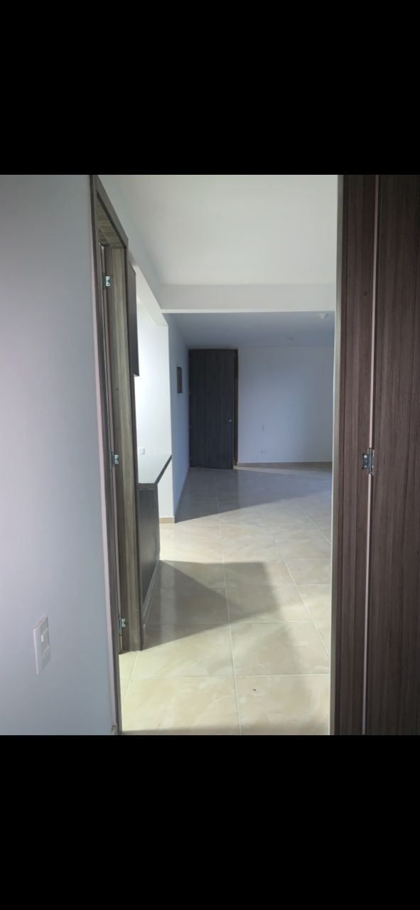 Apartamento en venta Valle Del Cauca Cali Urbanización Santa Helena 53 m2 Habitaciones 2 Baños 2 Garajes 1 Precio $236000000