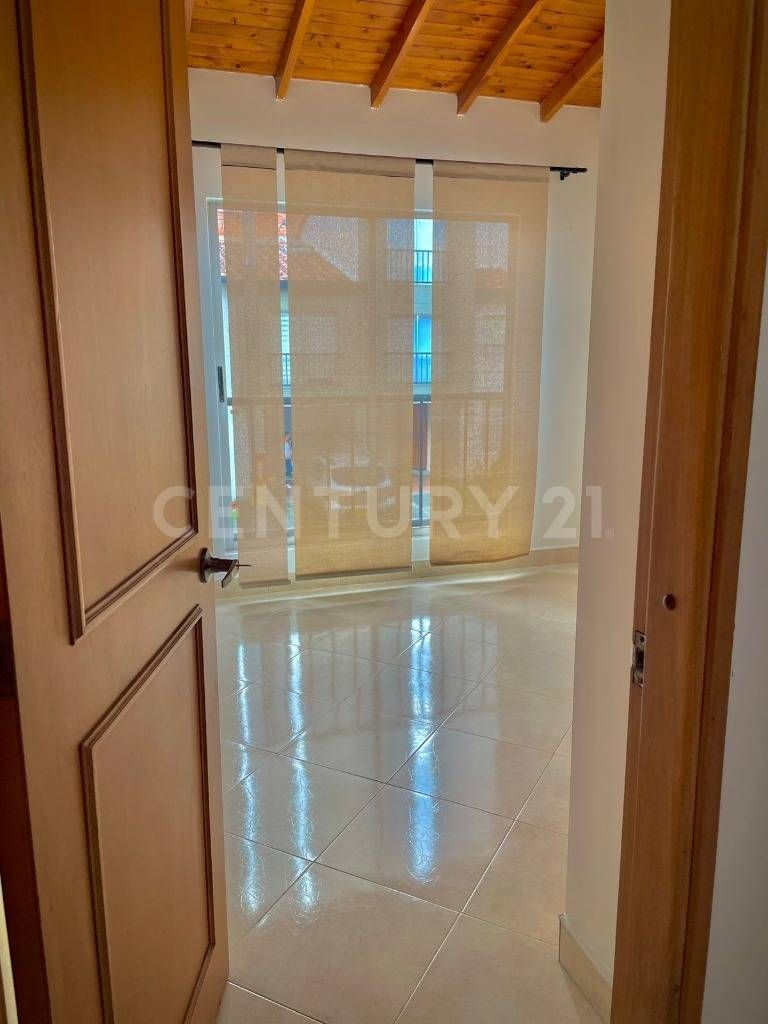 Casa en venta Antioquia Itagüí Ditaires 113 m2 Habitaciones 4 Baños 4 Garajes 3 Precio $490000000