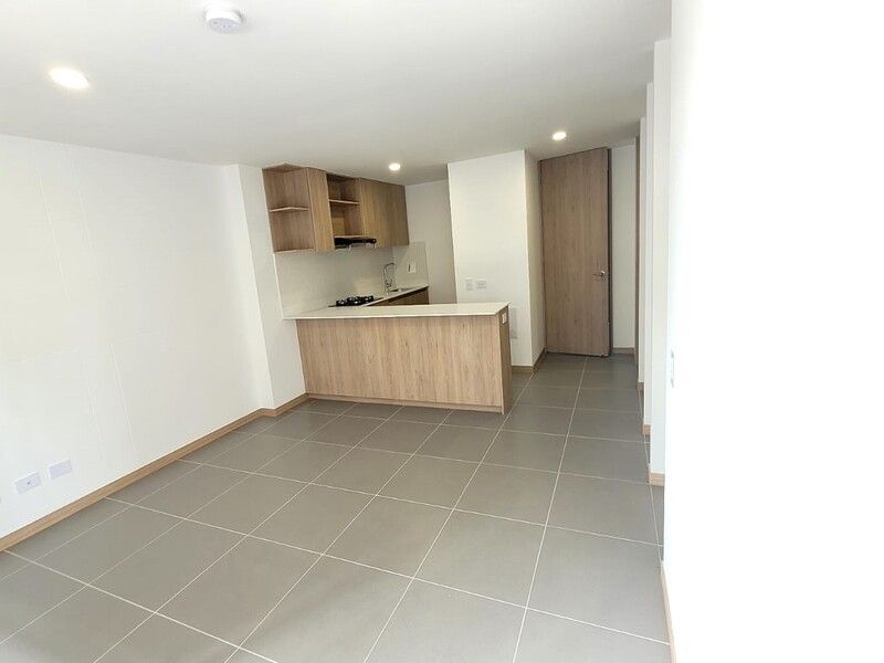 Apartamento en arriendo Antioquia Medellín Shellmar 65 m2 Habitaciones 2 Baños 2 Garajes 2 Precio $3200000