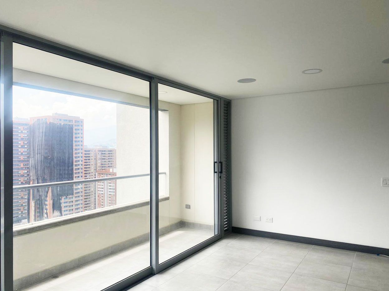 Apartamento en arriendo Antioquia Medellín Castropol 65 m2 Habitaciones 1 Baños 0 Garajes 2 Precio $3000000