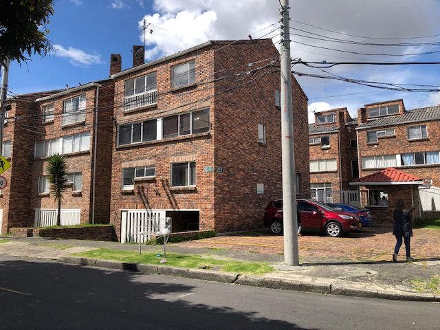 Apartamento en venta Cundinamarca Bogotá Los Andes 139 m2 Habitaciones 3 Baños 4 Garajes 2 Precio $580000000