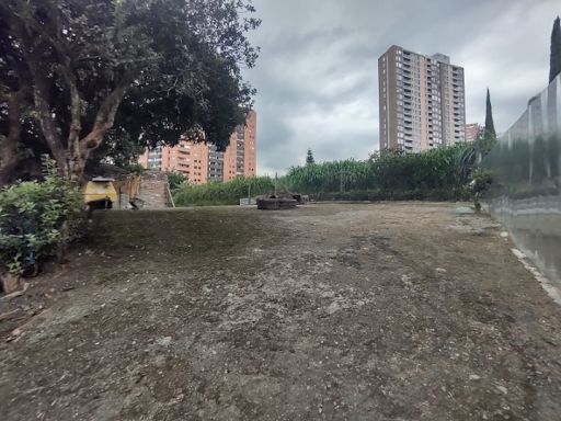 Lote en venta Antioquia Itagüí Itagüí 1000 m2 Habitaciones 0 Baños 0 Garajes 0 Precio $3200000000