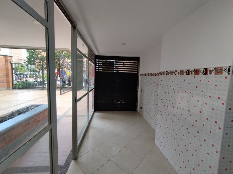 Local en arriendo Antioquia Medellín Bombona No1 13 m2 Habitaciones 0 Baños 0 Garajes 1 Precio $1700000