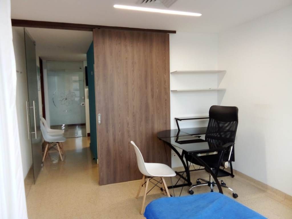 Consultorio en arriendo Antioquia Medellín Simesa 34 m2 Habitaciones 0 Baños 0 Garajes 2 Precio $4300000