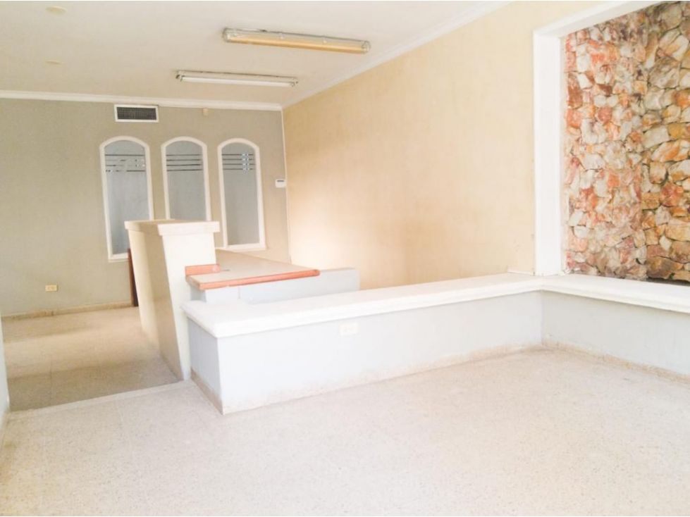 Casa en arriendo o venta Atlántico Barranquilla Altos Del Prado 372 m2 Habitaciones 7 Baños 5 Garajes 4 Precio venta $1500000000 Precio arriendo $12000000