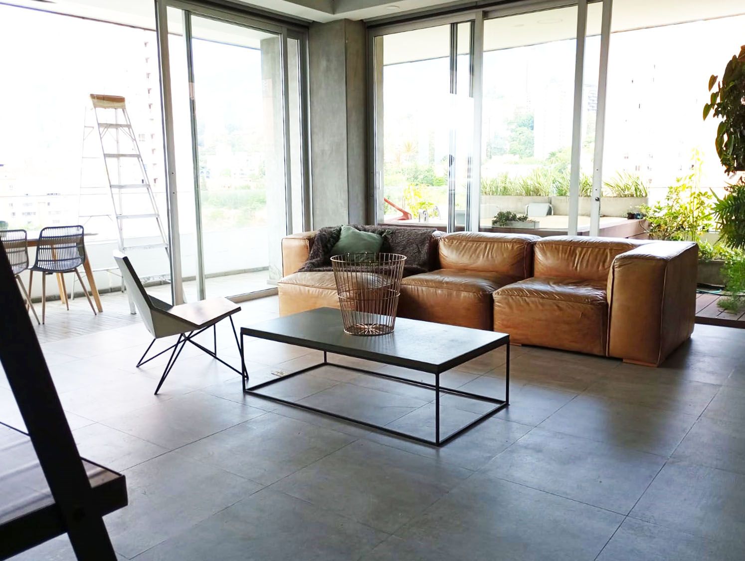 Apartamento en arriendo o venta Antioquia Medellín La Linde 142 m2 Habitaciones 2 Baños 4 Garajes 3 Precio venta $1220000000 Precio arriendo $11100000