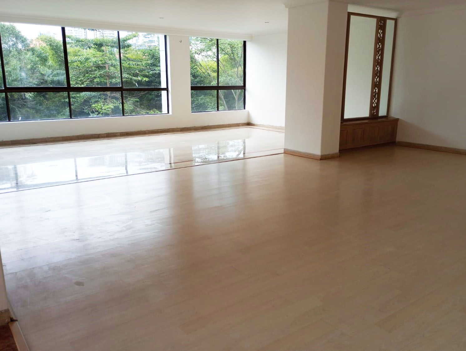 Apartamento en venta Antioquia Medellín Astorga 320 m2 Habitaciones 3 Baños 4 Garajes 3 Precio $1750000000