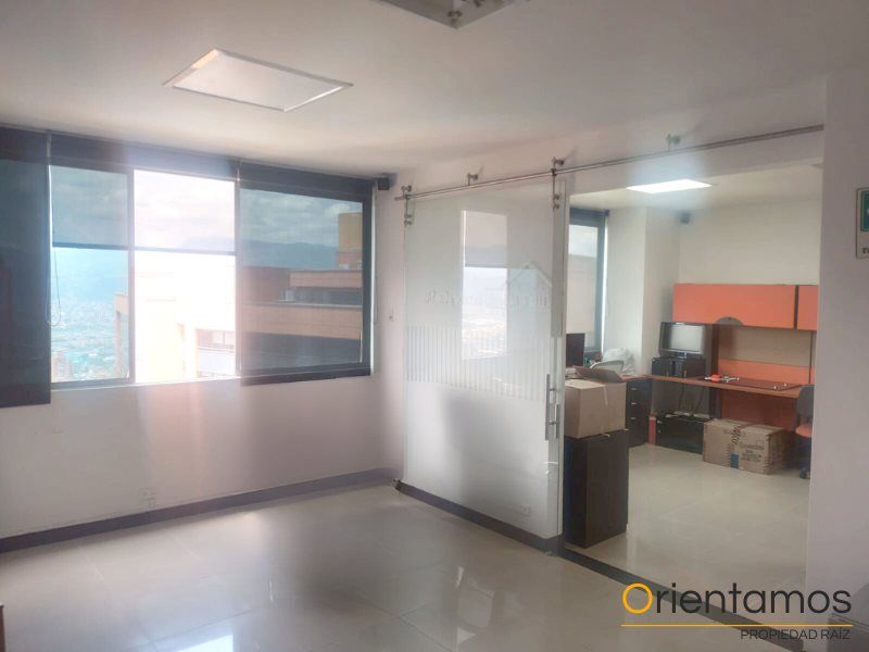 Oficina en venta Antioquia Medellín Patio Bonito 66 m2 Habitaciones 0 Baños 2 Garajes 3 Precio $780000000