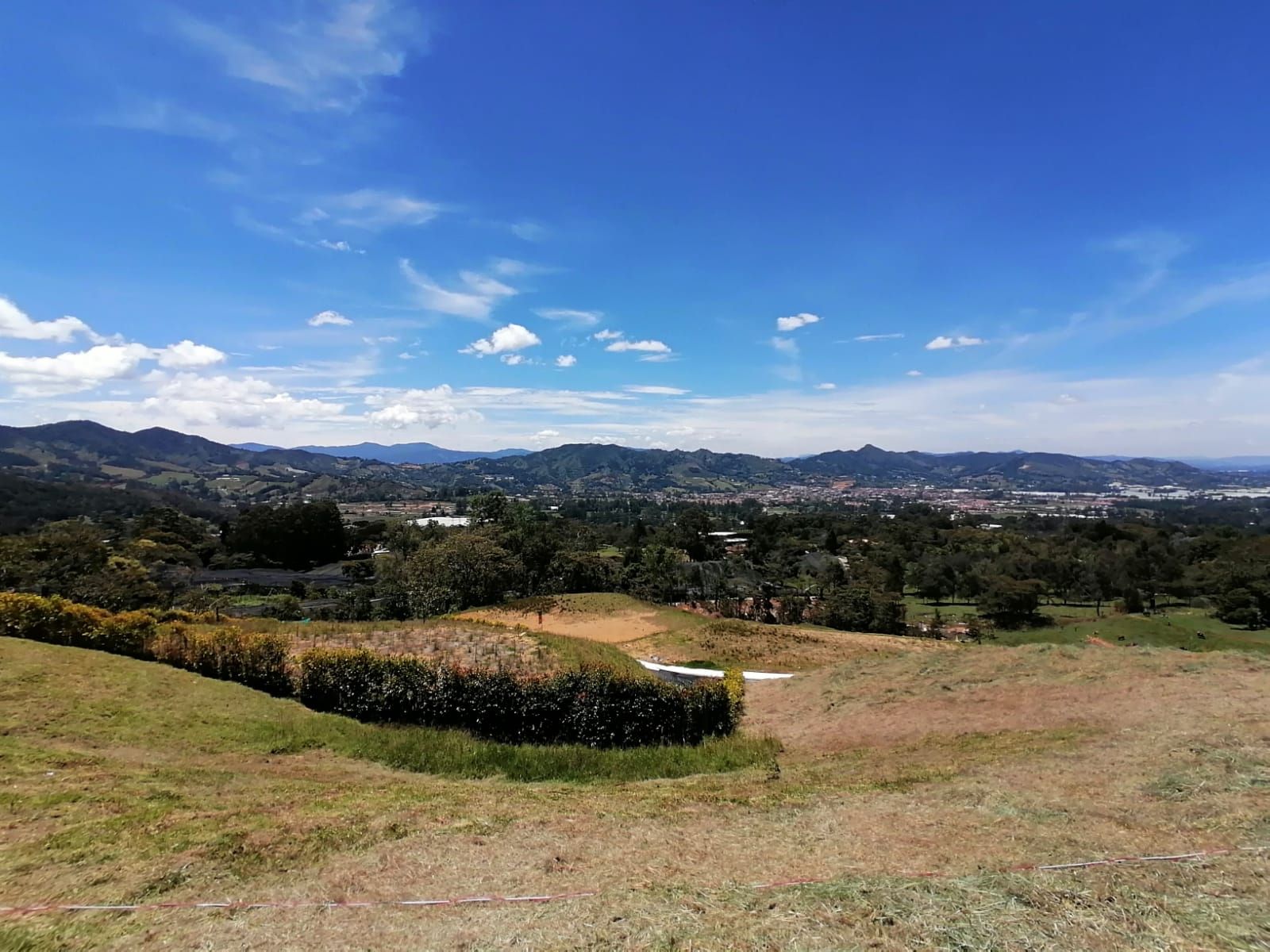 Lote en venta Antioquia La Ceja Sector Las Lomitas 0 m2 Habitaciones 0 Baños 10 Garajes 1 Precio $538215000