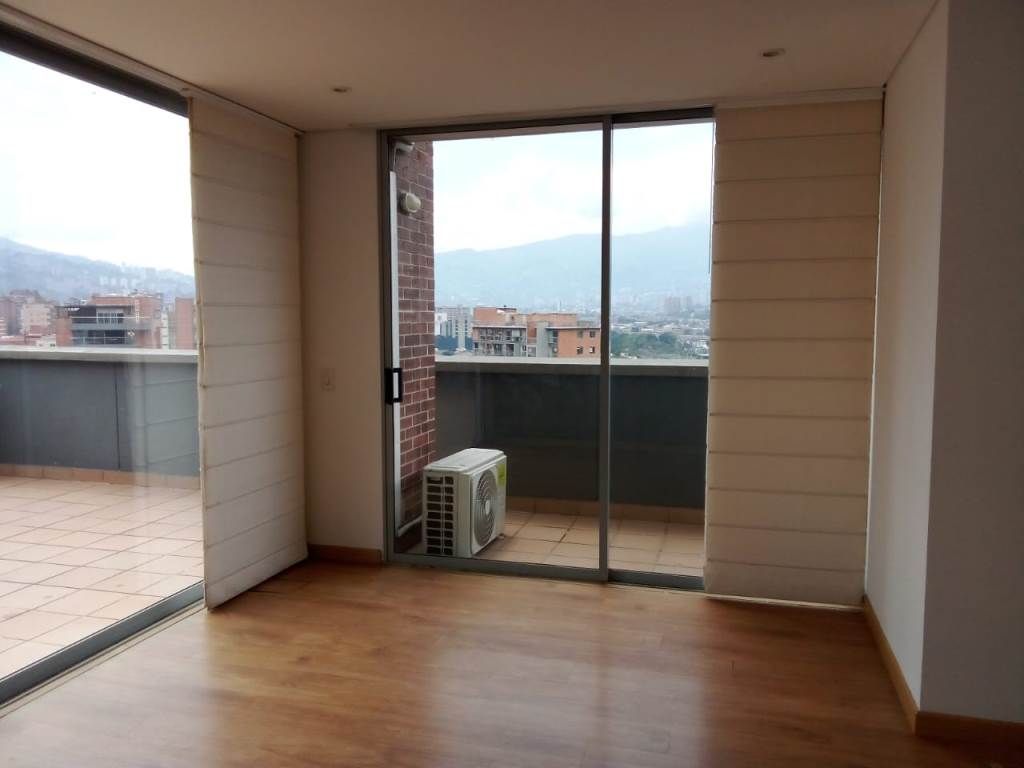 Apartamento en venta Antioquia Medellín Santa Maria De Los Angeles 180 m2 Habitaciones 3 Baños 6 Garajes 2 Precio $1180000000