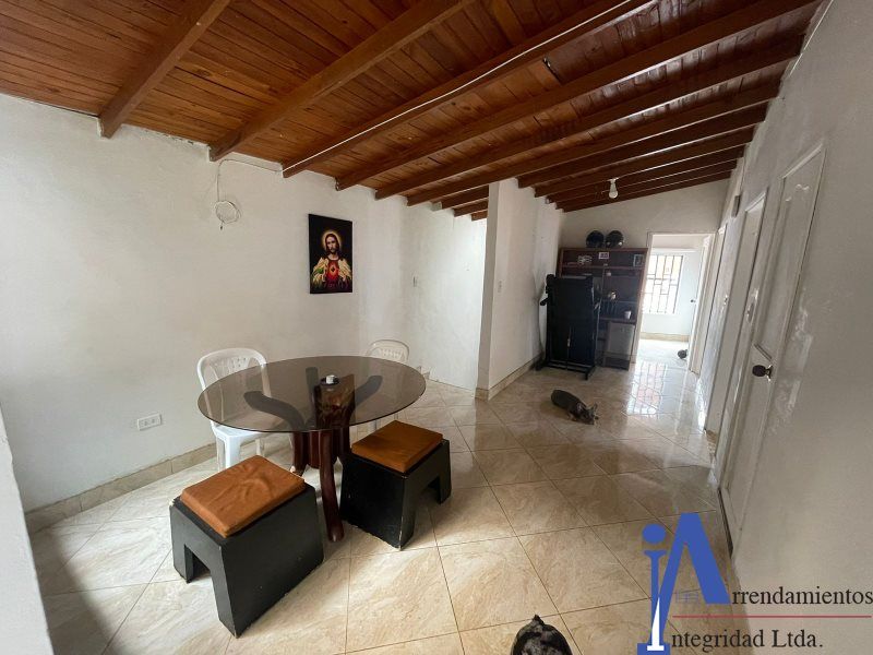 Apartamento en venta Antioquia Medellín San Bernardo 76 m2 Habitaciones 4 Baños 1 Garajes 0 Precio $320000000