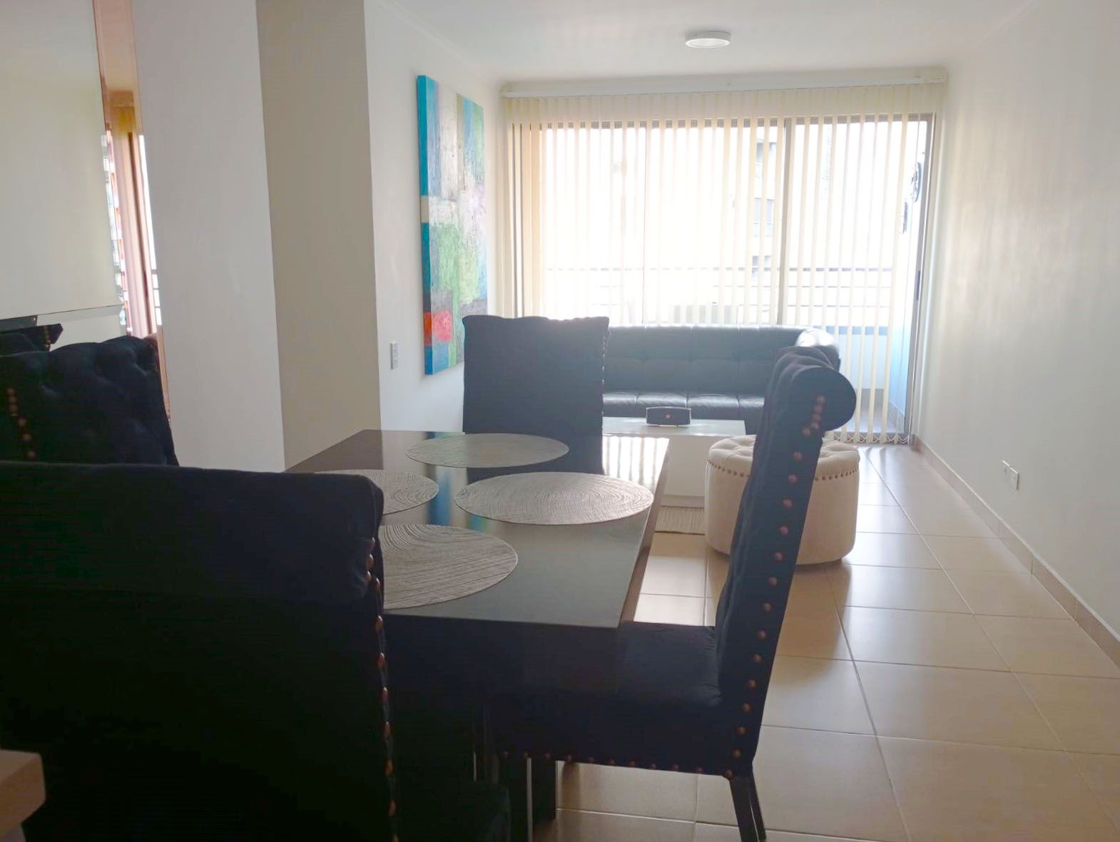 Apartamento en arriendo Antioquia Medellín El Poblado 80 m2 Habitaciones 3 Baños 2 Garajes 2 Precio $6300000