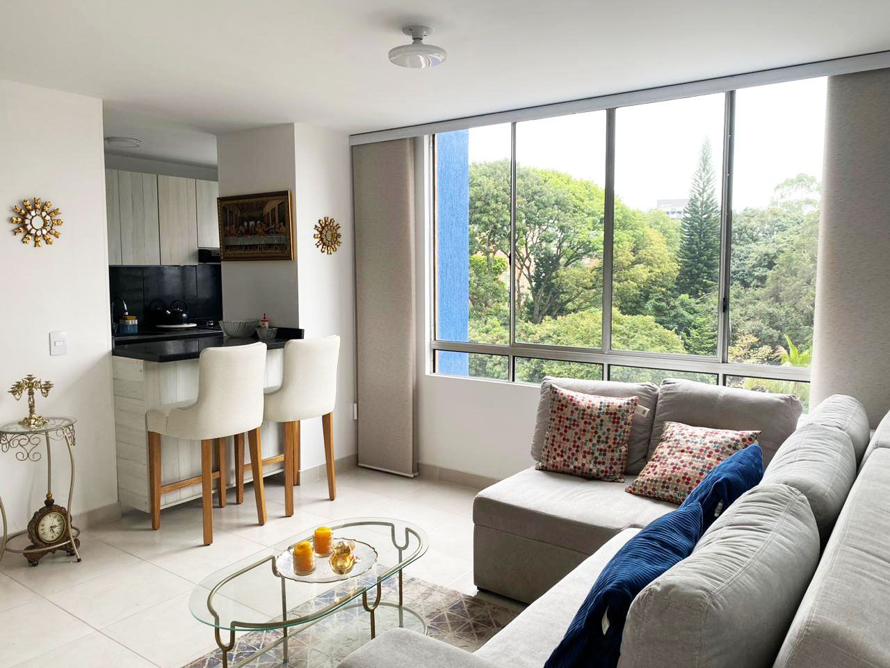 Apartamento en arriendo Antioquia Medellín Castropol 56 m2 Habitaciones 2 Baños 2 Garajes 2 Precio $4650000