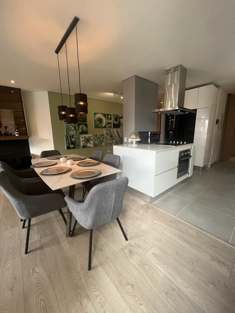 Apartamento en arriendo Cundinamarca Bogotá El Refugio 154 m2 Habitaciones 3 Baños 6 Garajes 2 Precio $20000000