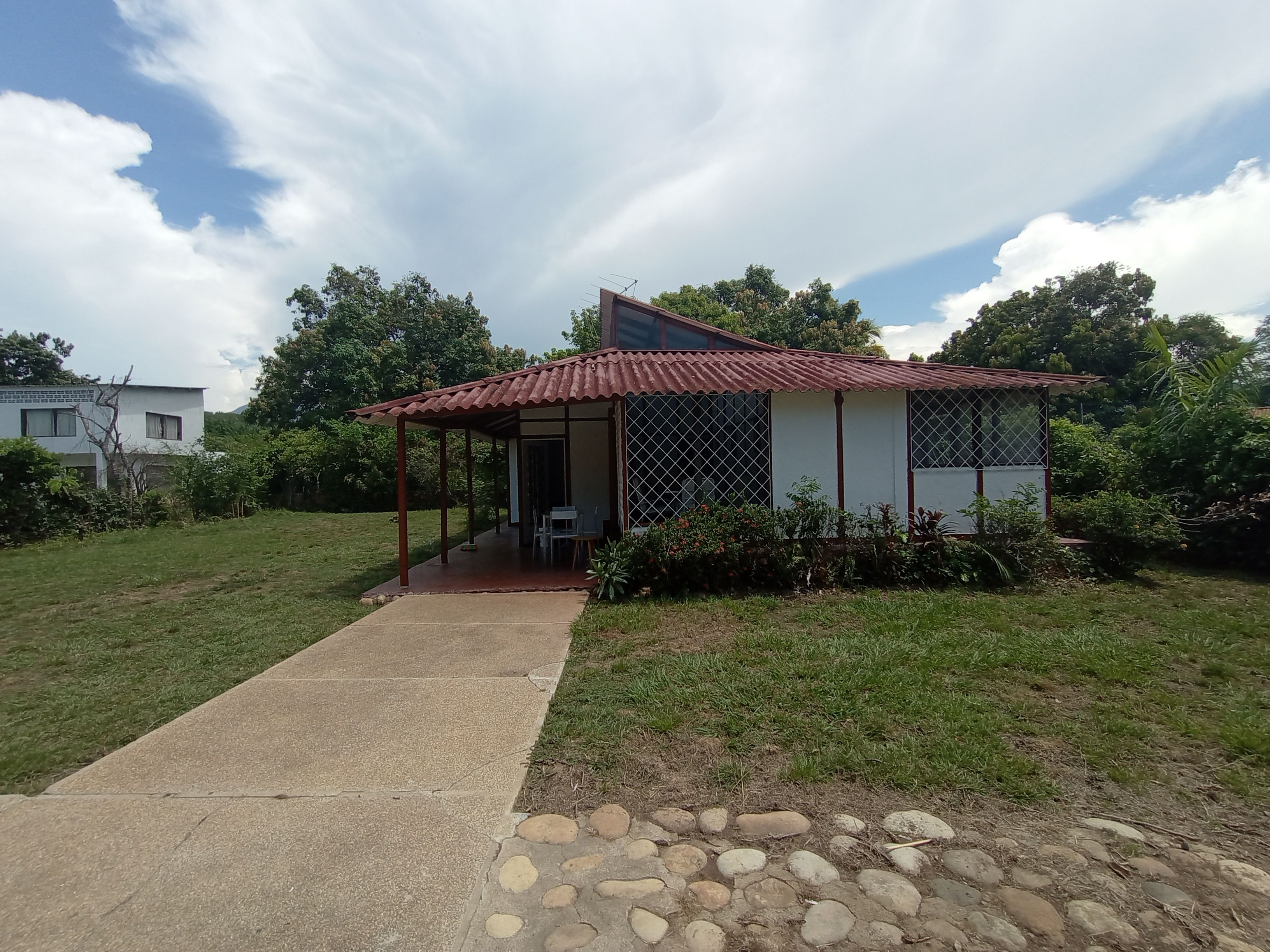 Casa Campestre en venta Tolima Melgar Br Valle De Los Lanceros 1700 m2 Habitaciones 4 Baños 2 Garajes 7 Precio $450000000