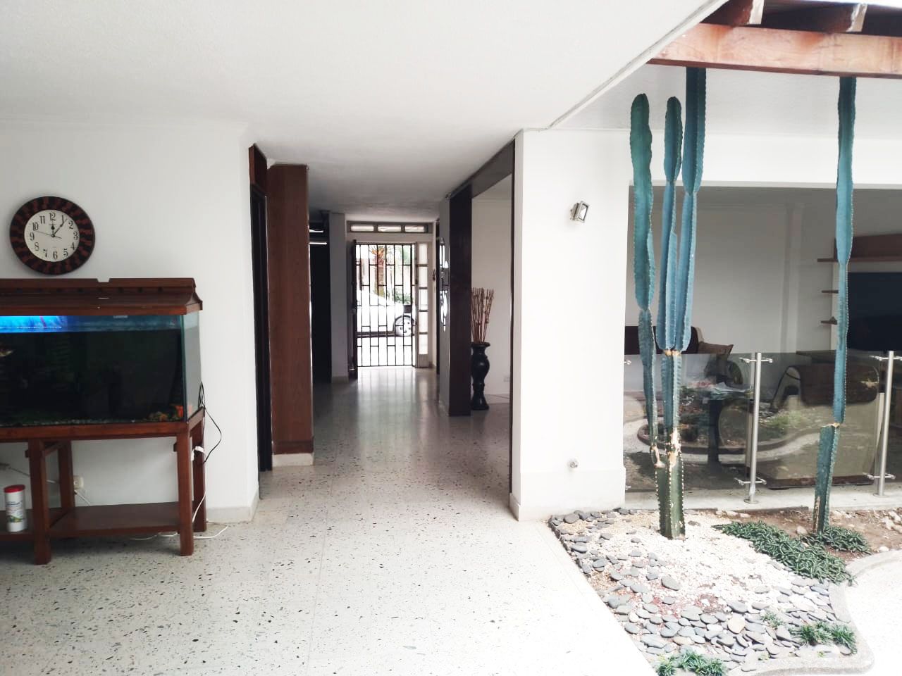Oficina en arriendo Antioquia Medellín San Joaquin 450 m2 Habitaciones 0 Baños 13 Garajes 3 Precio $11600000