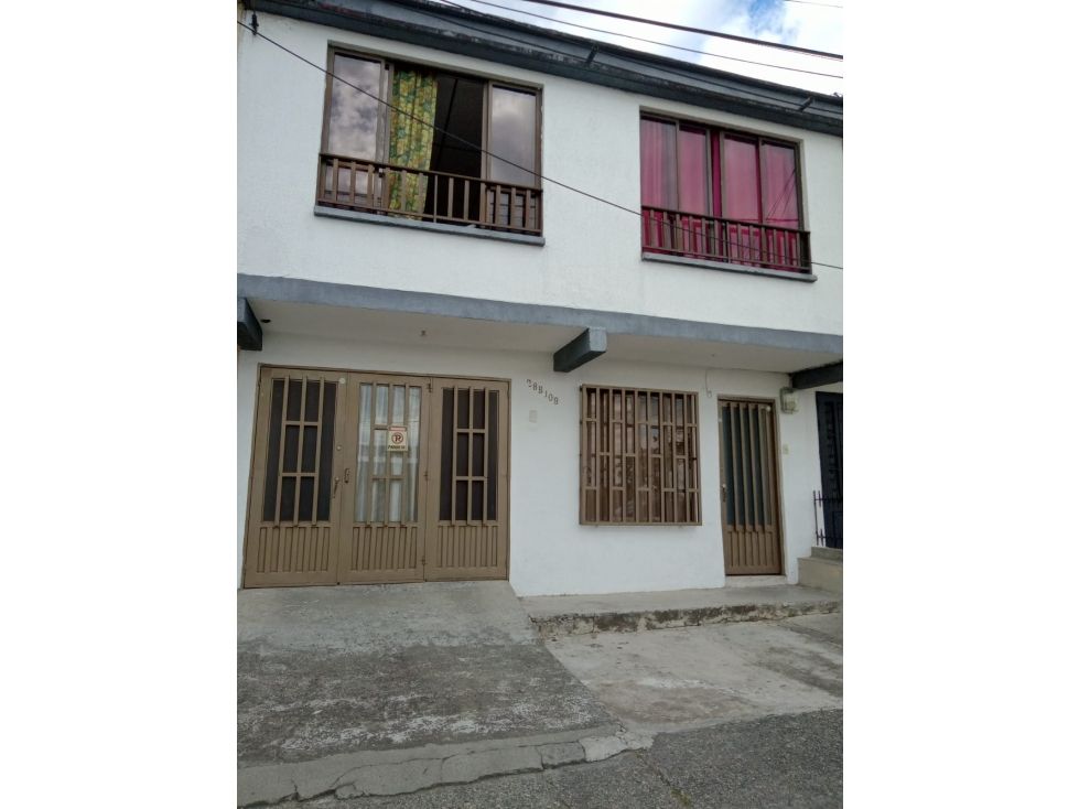 Casa en venta Risaralda Pereira Central 147 m2 Habitaciones 6 Baños 2 Garajes 1 Precio $420000000