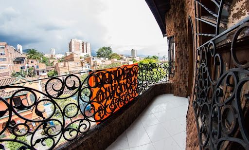 Apartamento en venta Antioquia Medellín Prado 120 m2 Habitaciones 2 Baños 2 Garajes 1 Precio $380000000