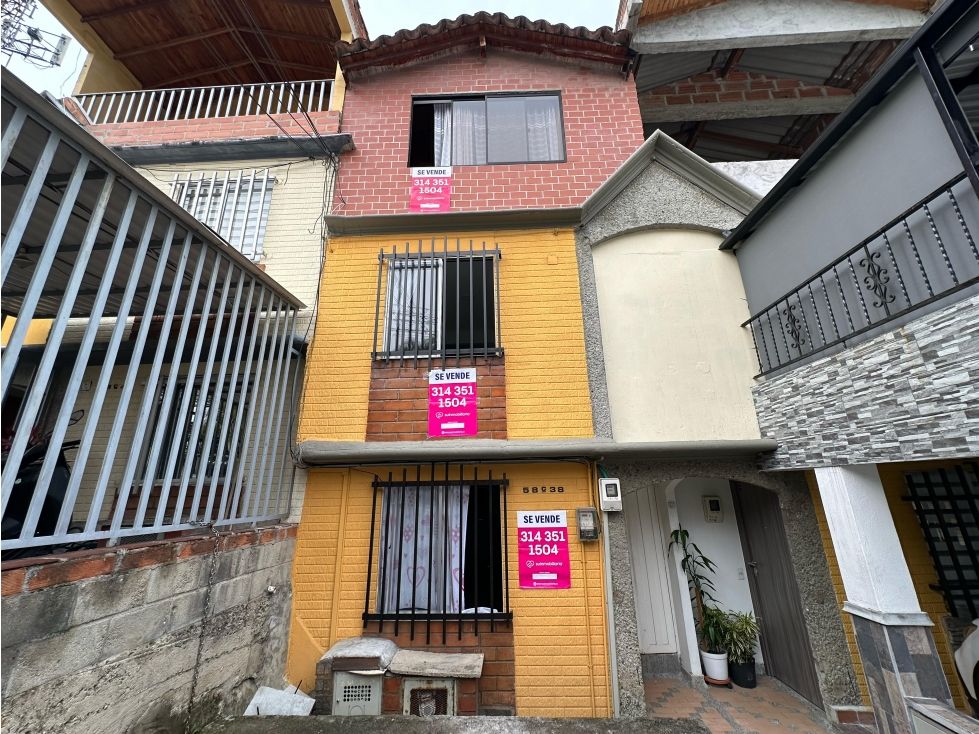 Casa en venta Antioquia Bello Urbanización Villa De Occidente 146 m2 Habitaciones 5 Baños 6 Garajes 0 Precio $450000000