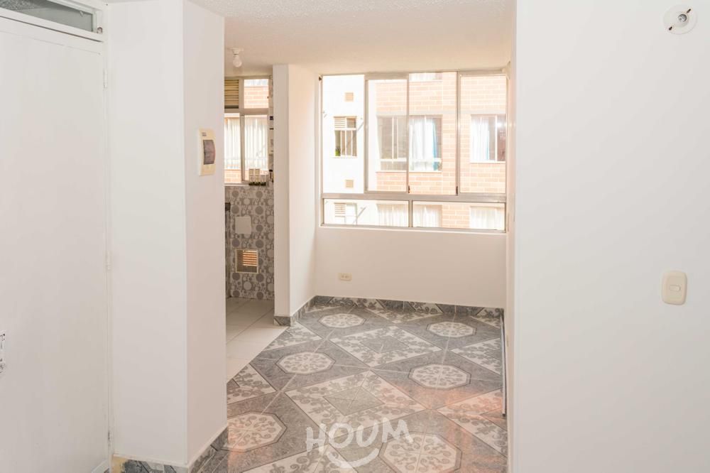 Apartamento en arriendo Cundinamarca Soacha Cr Ris 43 m2 Habitaciones 3 Baños 1 Garajes 1 Precio $700000