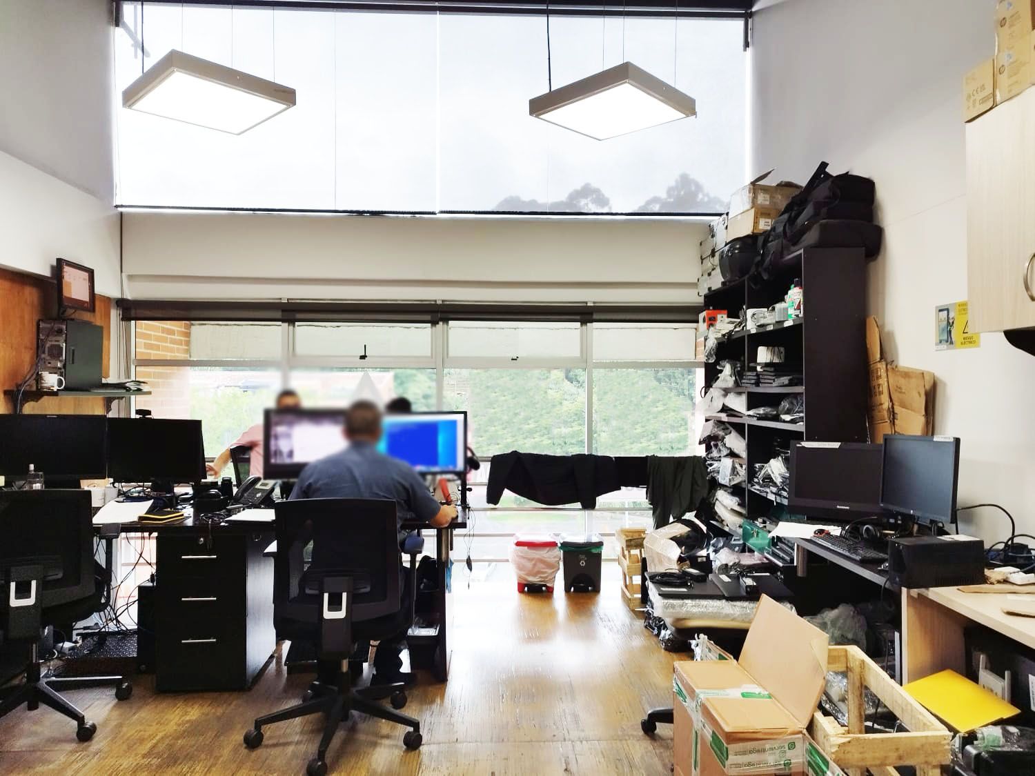 Oficina en arriendo Antioquia Medellín Altos Del Poblado 80 m2 Habitaciones 0 Baños 2 Garajes 2 Precio $4200000