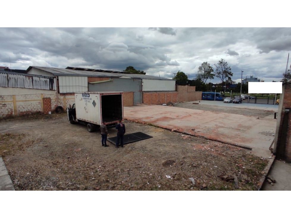 Lote en venta Cundinamarca Bogotá Primavera Occidental 370 m2 Habitaciones 0 Baños 10 Garajes 31 Precio $8000000000