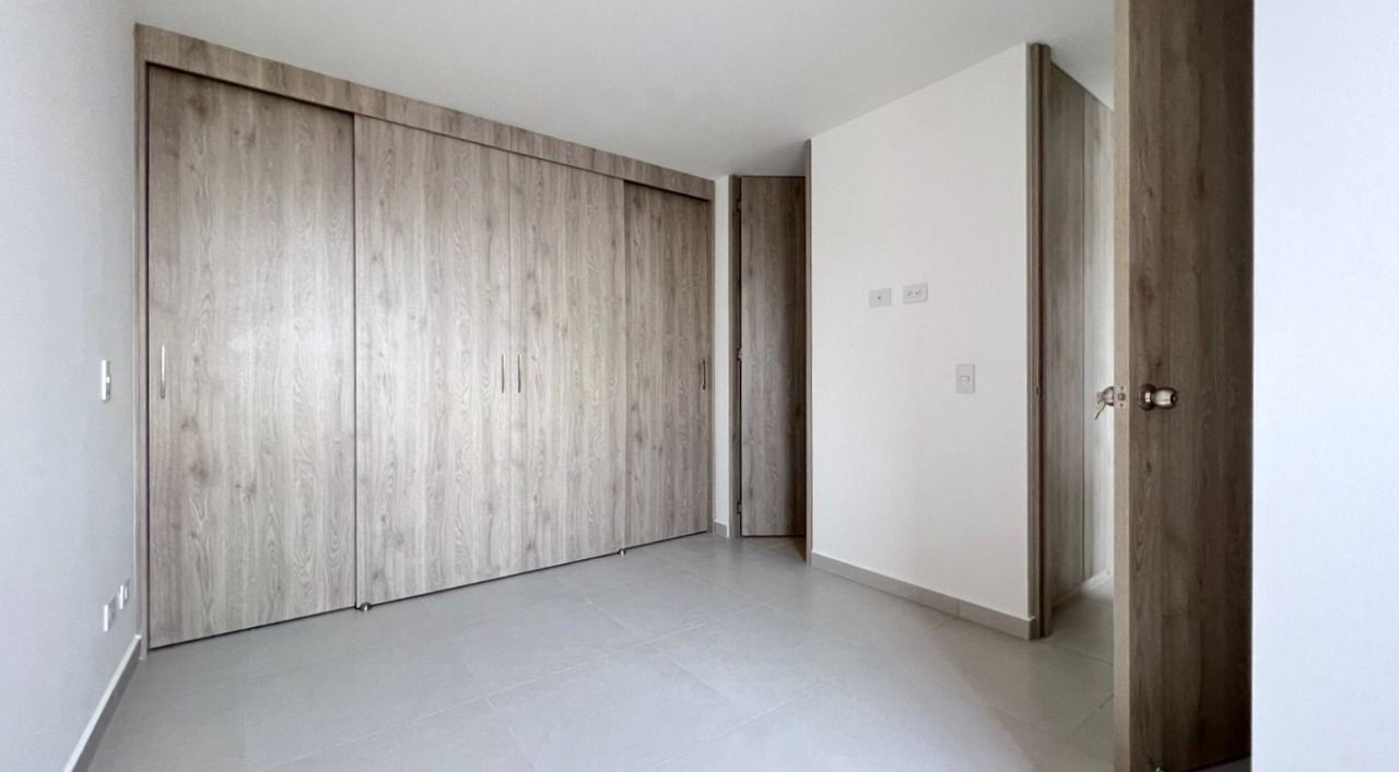 Apartamento en arriendo Antioquia Medellín San Diego 77 m2 Habitaciones 3 Baños 2 Garajes 2 Precio $4000000