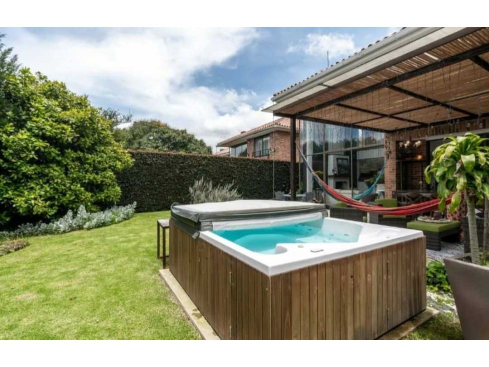 Casa Campestre en venta Cundinamarca Cajicá Cajica 260 m2 Habitaciones 3 Baños 4 Garajes 4 Precio $1650000000