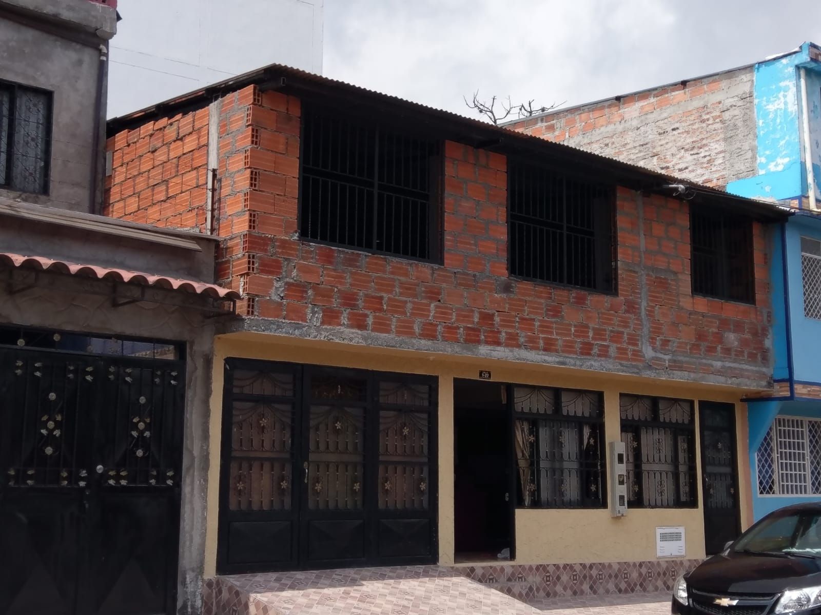 Casa en venta Tolima Ibagué San Pedro Alejandrino 180 m2 Habitaciones 3 Baños 2 Garajes 3 Precio $360000000