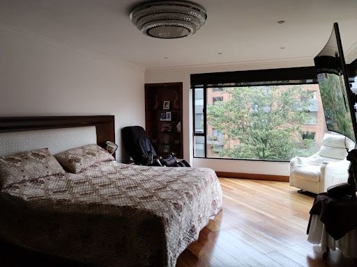 Apartamento en arriendo Cundinamarca Bogotá Monte Arroyo 343 m2 Habitaciones 4 Baños 5 Garajes 1 Precio $22063956