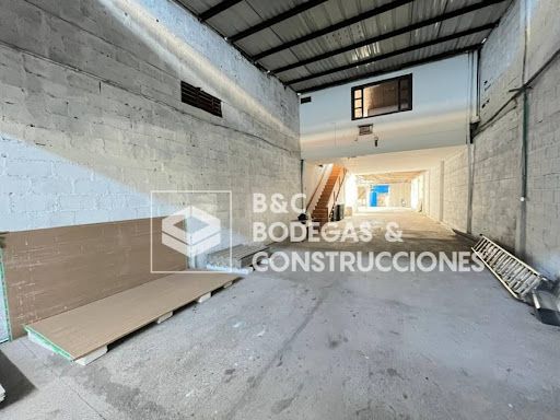 Bodega en arriendo Antioquia Itagüí San Gabriel 630 m2 Habitaciones 0 Baños 2 Garajes 0 Precio $15000000