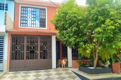 Casa en venta Cundinamarca Girardot Ub La Colina 177 m2 Habitaciones 5 Baños 3 Garajes 1 Precio $320000000