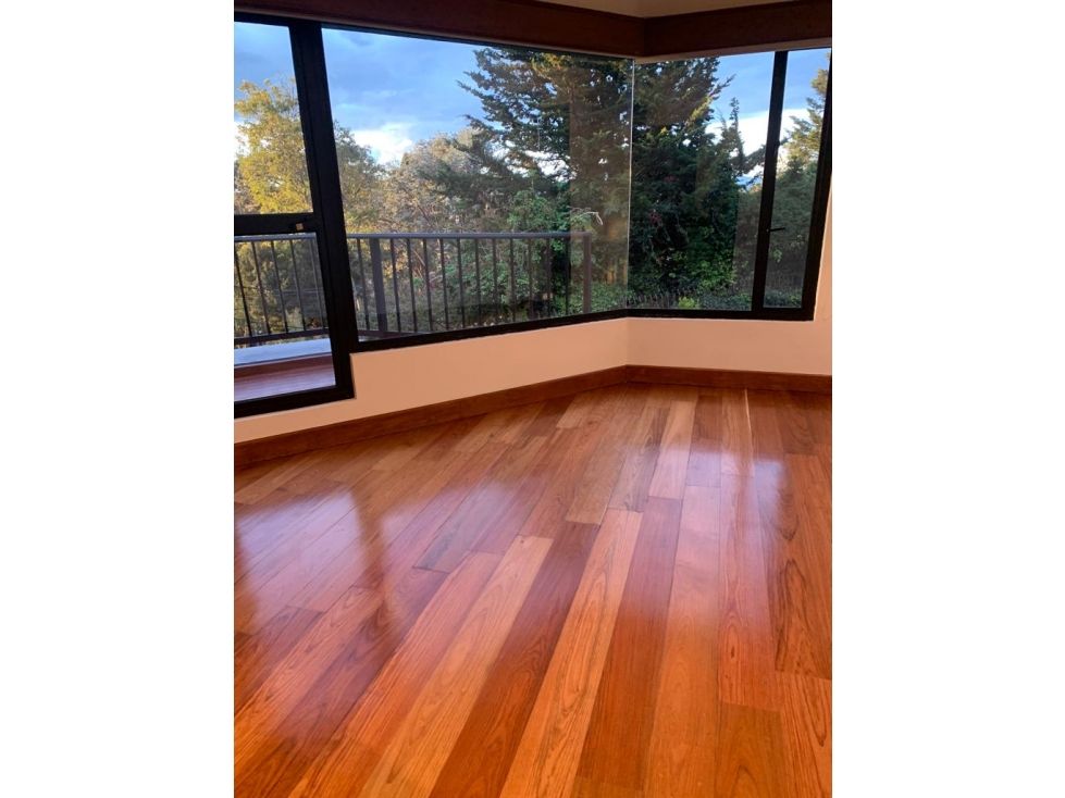 Casa en venta Cundinamarca Bogotá Santa Ana Oriental 550 m2 Habitaciones 4 Baños 6 Garajes 5 Precio $6000000000