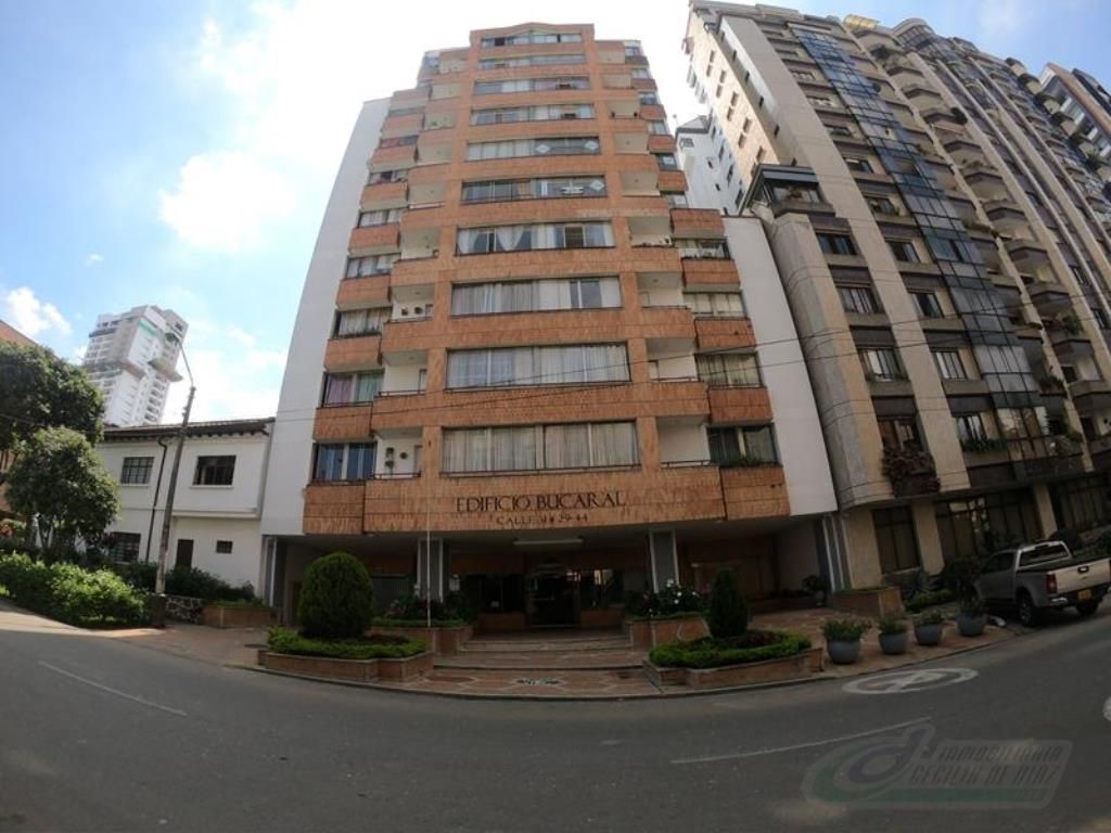 Apartamento en venta Santander Bucaramanga La Aurora 162 m2 Habitaciones 3 Baños 3 Garajes 1 Precio $420000000