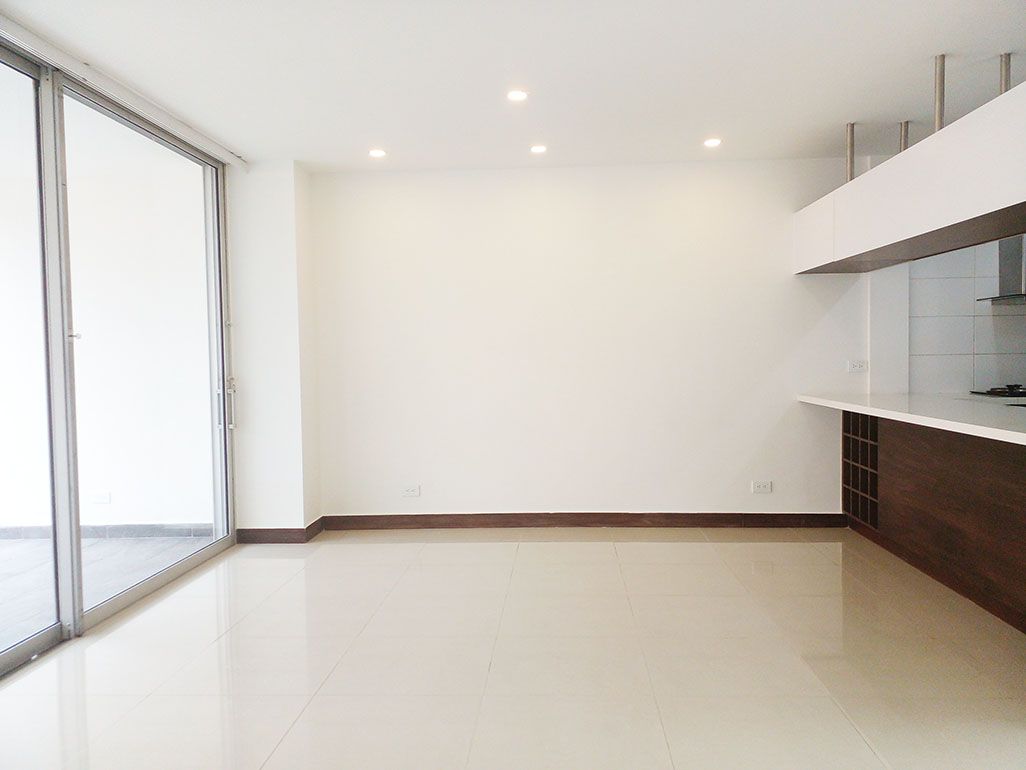 Casa en arriendo Antioquia Envigado Loma Del Atravesado 220 m2 Habitaciones 3 Baños 6 Garajes 5 Precio $8600000