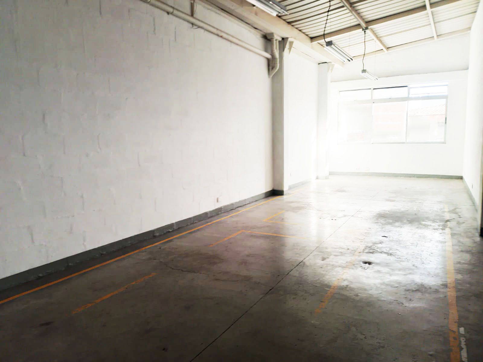 Bodega en arriendo Antioquia Medellín Cristo Rey 42 m2 Habitaciones 0 Baños 1 Garajes 1 Precio $4200000