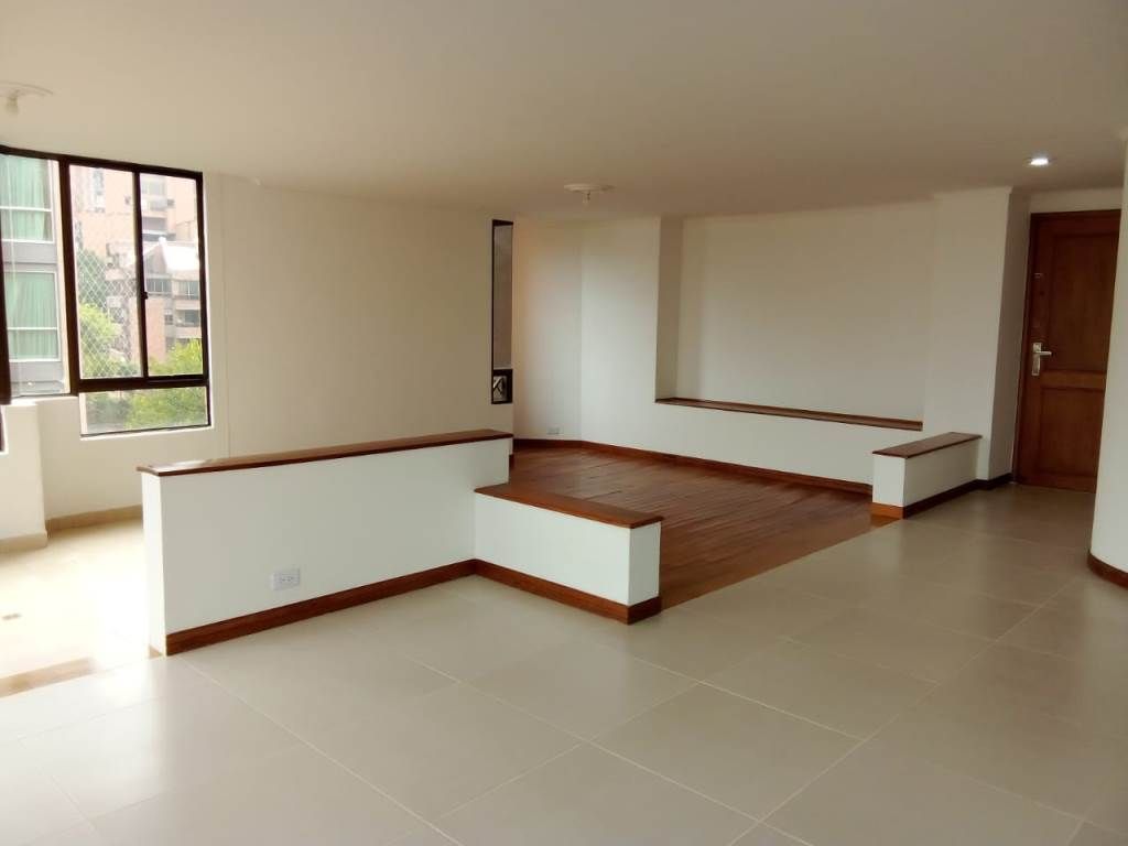 Apartamento en arriendo Antioquia Medellín El Poblado 160 m2 Habitaciones 3 Baños 4 Garajes 3 Precio $6800000