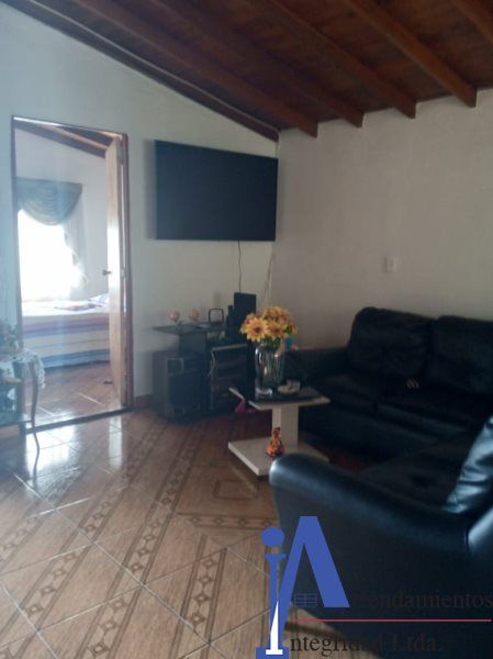 Casa en venta Antioquia Medellín Los Alpes 100 m2 Habitaciones 4 Baños 2 Garajes 0 Precio $480000000