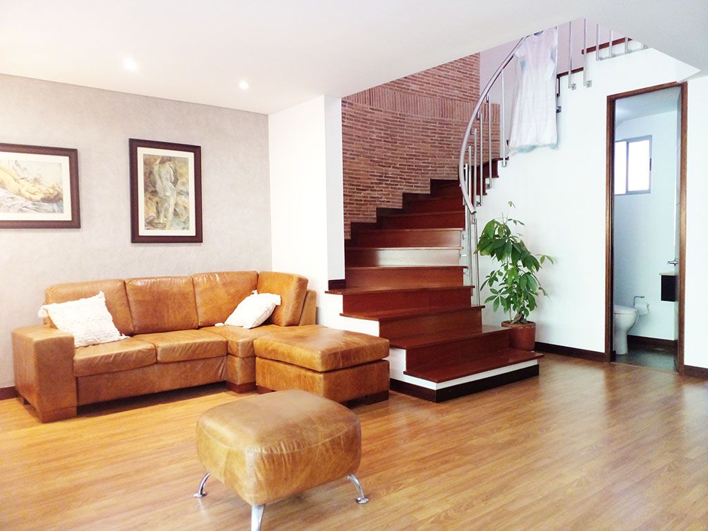 Casa en arriendo Antioquia Medellín San Lucas 260 m2 Habitaciones 3 Baños 6 Garajes 5 Precio $13200000