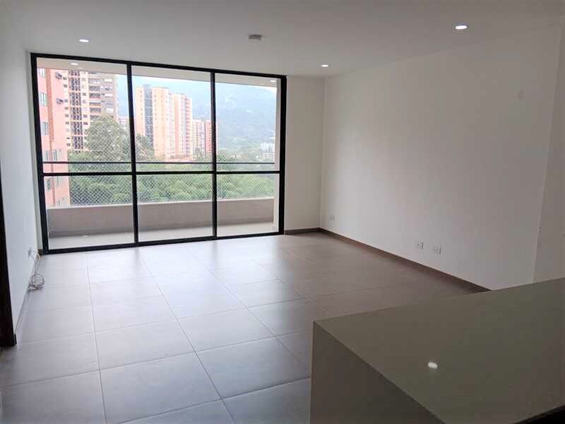 Apartaestudio en arriendo Antioquia Envigado Asd 62 m2 Habitaciones 1 Baños 2 Garajes 2 Precio $3400000