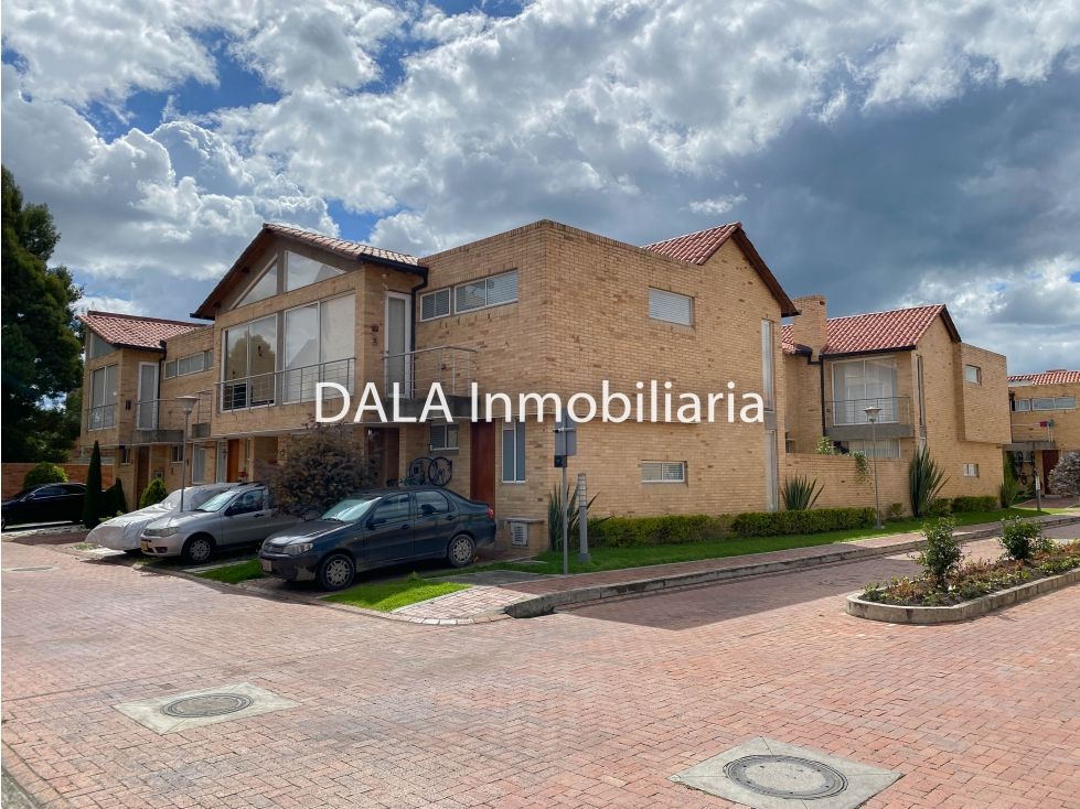 Casa en venta Cundinamarca Chía Vereda Bojaca 135 m2 Habitaciones 3 Baños 6 Garajes 3 Precio $779800000