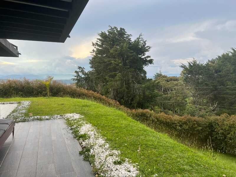 Casa en venta Antioquia El Carmen De Viboral La María 400 m2 Habitaciones 3 Baños 5 Garajes 2 Precio $1850000000