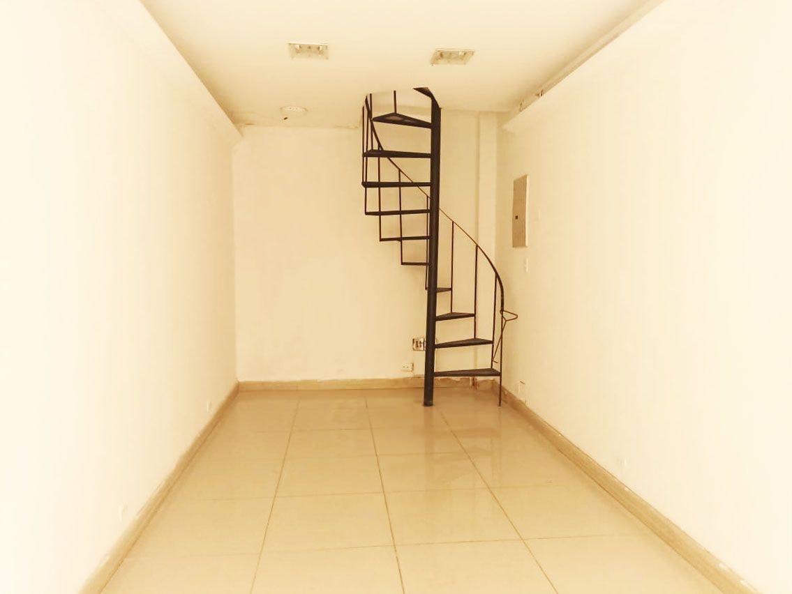 Local en arriendo Antioquia Medellín Los Alpes 60 m2 Habitaciones 0 Baños 0 Garajes 1 Precio $2900000