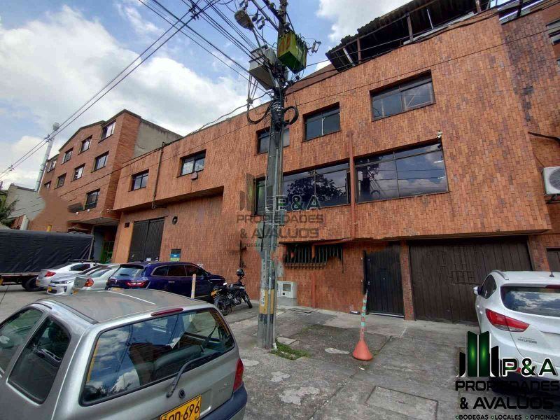 Bodega en venta Antioquia Medellín Santa Maria De Los Angeles 950 m2 Habitaciones 0 Baños 5 Garajes 0 Precio $4500000000