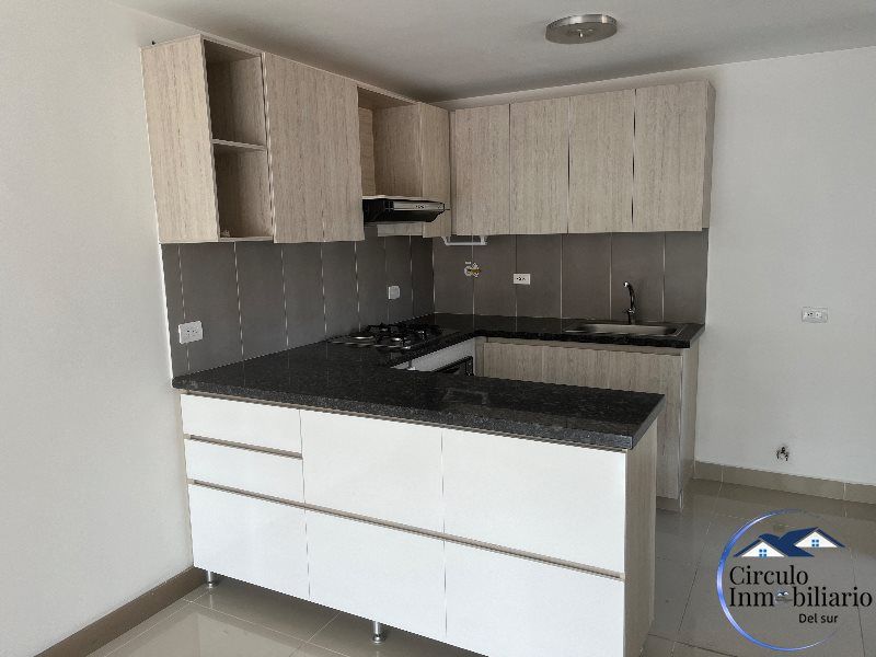 Apartamento en arriendo Antioquia Envigado Loma Del Barro 85 m2 Habitaciones 3 Baños 2 Garajes 1 Precio $3500000